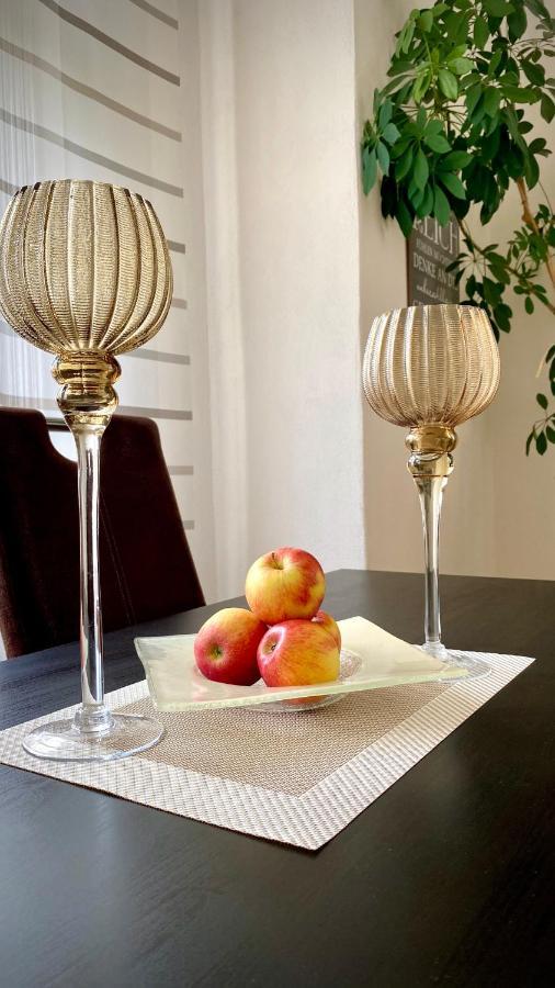 Apartment Im Gruenen レオーベン エクステリア 写真