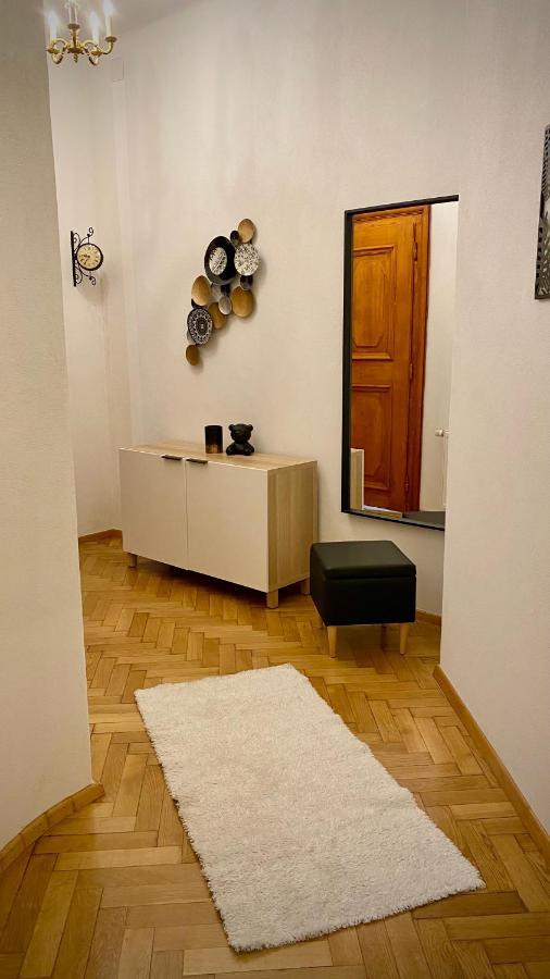 Apartment Im Gruenen レオーベン エクステリア 写真